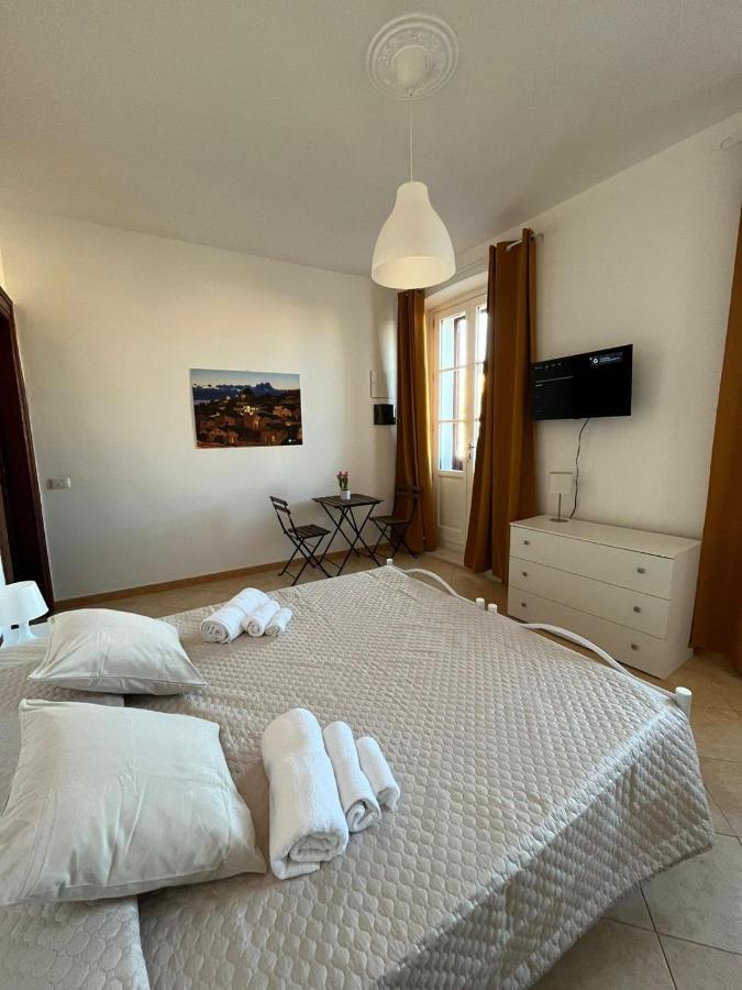 Sky Moon Cagliari Centro Vista Mare Apartman Kültér fotó