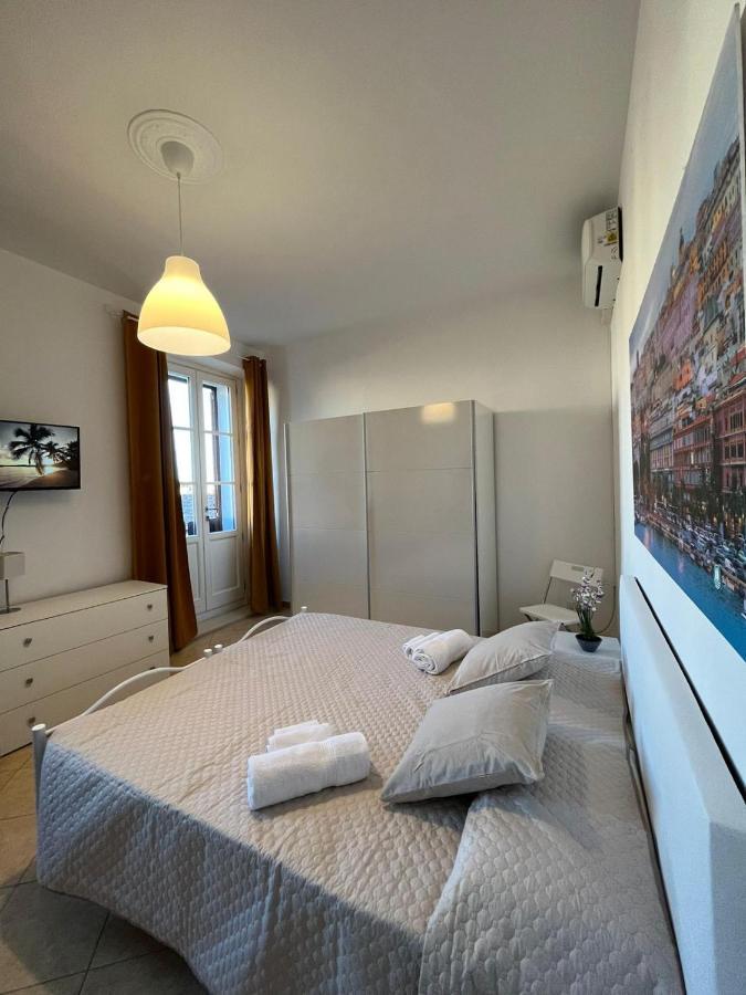Sky Moon Cagliari Centro Vista Mare Apartman Kültér fotó