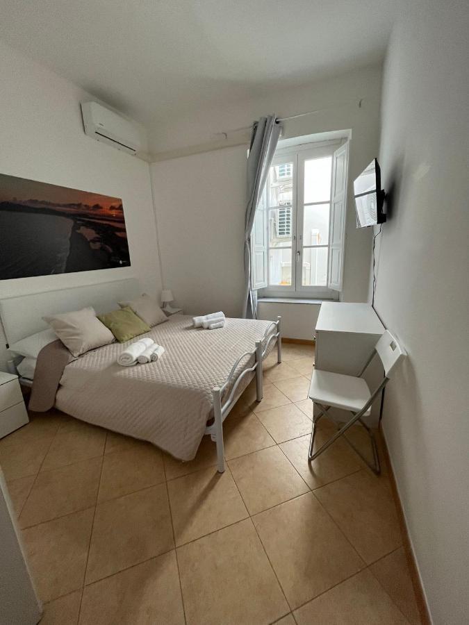 Sky Moon Cagliari Centro Vista Mare Apartman Kültér fotó