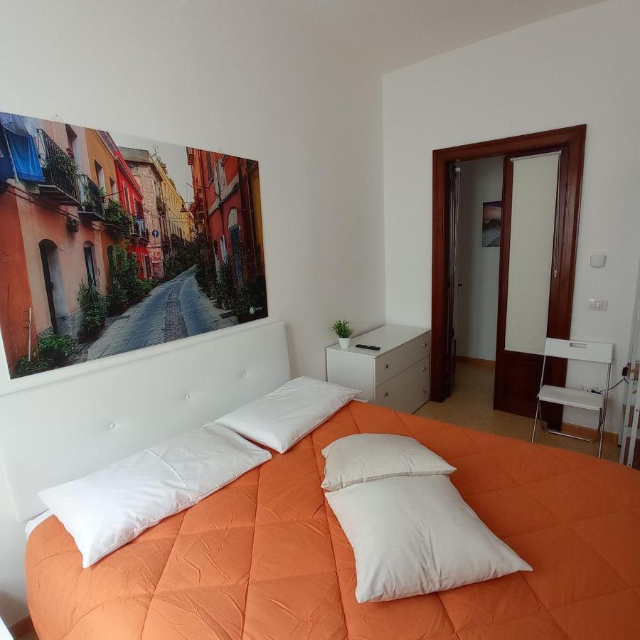 Sky Moon Cagliari Centro Vista Mare Apartman Kültér fotó